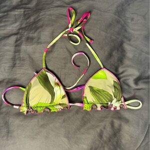 Victoria’s Secret/ Miss Bikini Bikini Top in Size Small